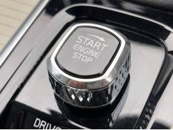 Ｖ９０ Ｄ４ モメンタムの中古車画像