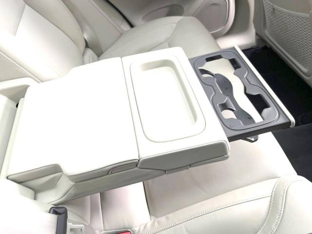 ボルボ ＸＣ６０ Ｂ５ ＡＷＤ インスクリプション 3.2万Km (神奈川県)[050]の中古車詳細