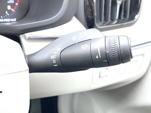 ボルボ ＸＣ６０ Ｂ５ ＡＷＤ インスクリプション 3.2万Km (神奈川県)[050]の中古車詳細