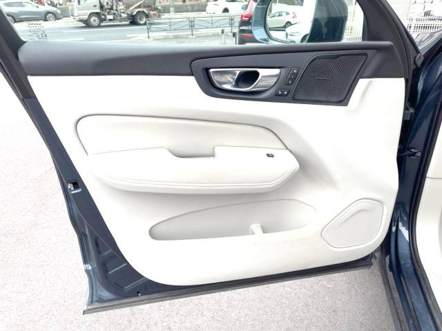 ボルボ ＸＣ６０ Ｂ５ ＡＷＤ インスクリプション 3.2万Km (神奈川県)[050]の中古車詳細