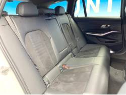 ３シリーズ ３２０ｄ ｘＤｒｉｖｅツーリング Ｍスポーツの中古車画像