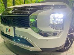 アウトランダーＰＨＥＶ Ｇの中古車画像