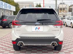 フォレスター スポーツの中古車画像