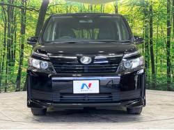 ヴォクシー Ｘ Ｃパッケージの中古車画像