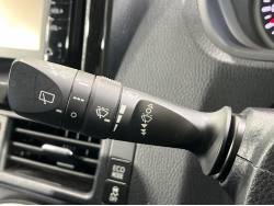 ヴォクシー Ｘ Ｃパッケージの中古車画像