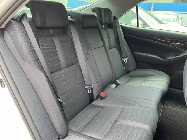 トヨタ クラウン アスリートＳ－Ｔ 2.1万Km 269.9万円(愛知県)[899]の中古車詳細