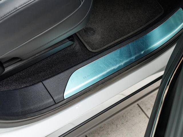 ランドローバー レンジローバースポーツ ダイナミックＨＳＥ Ｄ３００ 0.3万Km 1,249.9万円(愛知県)[262]の中古車詳細