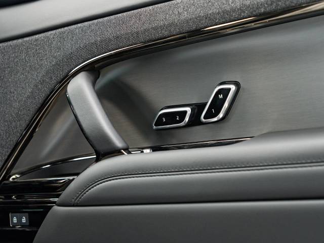 ランドローバー レンジローバースポーツ ダイナミックＨＳＥ Ｄ３００ 0.3万Km 1,249.9万円(愛知県)[262]の中古車詳細