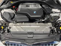 ３シリーズ ３２０ｉエクスクルーシブの中古車画像