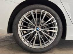 ３シリーズ ３２０ｉエクスクルーシブの中古車画像