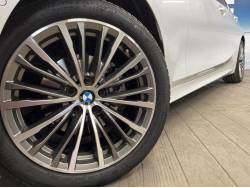 ３シリーズ ３２０ｉエクスクルーシブの中古車画像