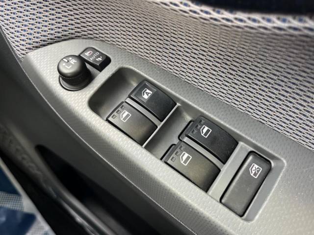 ダイハツ ムーヴ カスタム Ｘ ハイパーＳＡⅡ 5.6万Km 79.9万円(沖縄県)[452]の中古車詳細