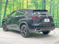 ＮＸ ＮＸ３００ｈ バージョンＬの中古車画像