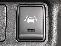 ノート メダリスト Ｘ ＦＯＵＲ スマートセーフティエディションの中古車画像