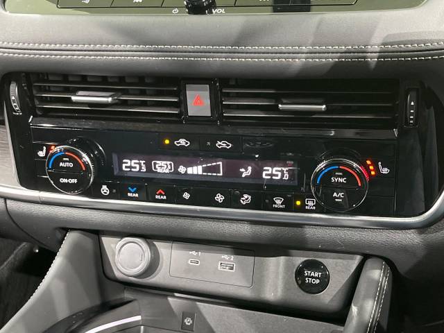 日産 エクストレイル Ｇ ｅ－４ＯＲＣＥ 3.5万Km 369.9万円(北海道)[773]の中古車詳細