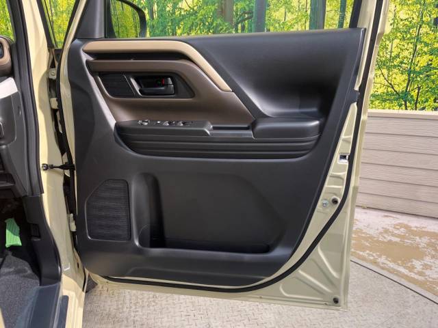 スズキ スペーシア ハイブリッドＧ 6Km 129.9万円(滋賀県)[134]の中古車詳細