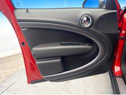 MINI クーパーS クロスオーバー（MINI）[6AT]のカタログ詳細