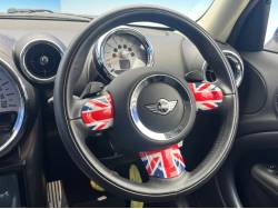 MINI クーパーS クロスオーバー（MINI）[6AT]のカタログ詳細