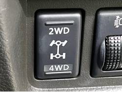 キューブ １５Ｘ ＦＯＵＲ Ｖセレクションの中古車画像