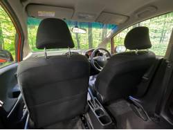 フィット ＲＳ・１０ｔｈアニバーサリーの中古車画像