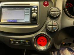 フィット ＲＳ・１０ｔｈアニバーサリーの中古車画像