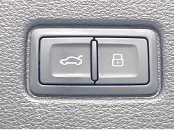 Ｑ７ ２．０ＴＦＳＩクワトロアダプティブエアサスペンション仕様 Ｓラインパッケージの中古車画像