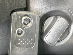 フィットシャトル １５Ｘの中古車画像