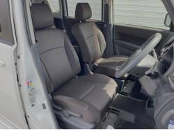 ソリオ Ｘの中古車画像