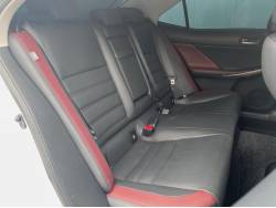 ＩＳ ＩＳ３００ バージョンＬの中古車画像