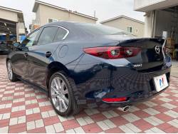 ＭＡＺＤＡ３セダン １５Ｓ ツーリングの中古車画像