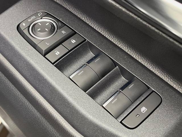 トヨタ ランドクルーザー２５０ ＶＸ 0.3万Km 659.9万円(北海道)[821]の中古車詳細