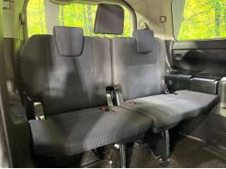 ヴォクシー Ｘの中古車画像