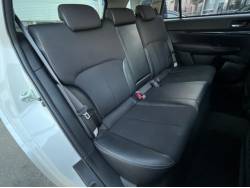 レガシィアウトバック ２．５ｉアイサイト Ｓパッケージの中古車画像