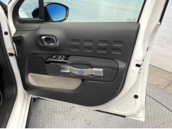 Ｃ３ セントジェームスの中古車画像