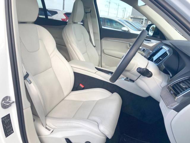 ボルボ ＸＣ９０ リチャージ アルティメット Ｔ８ ＡＷＤ プラグインハイブリッド 1万Km 759.9万円(神奈川県)[922]の中古車詳細