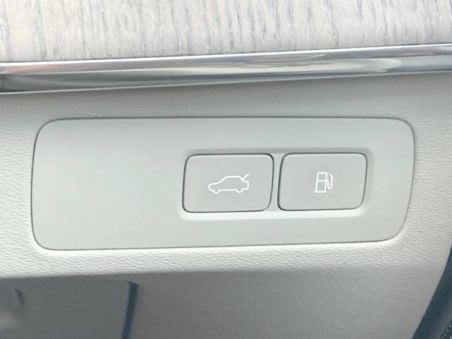 ボルボ ＸＣ９０ リチャージ アルティメット Ｔ８ ＡＷＤ プラグインハイブリッド 1万Km 759.9万円(神奈川県)[922]の中古車詳細