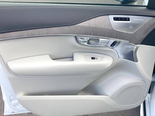 ボルボ ＸＣ９０ リチャージ アルティメット Ｔ８ ＡＷＤ プラグインハイブリッド 1万Km 759.9万円(神奈川県)[922]の中古車詳細