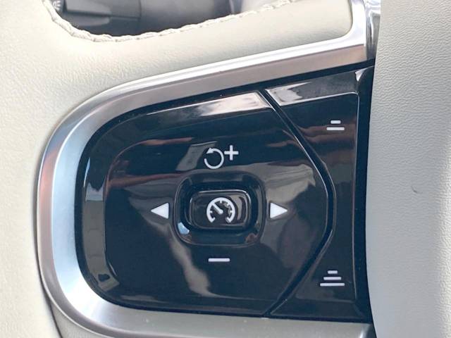 ボルボ ＸＣ９０ リチャージ アルティメット Ｔ８ ＡＷＤ プラグインハイブリッド 1万Km 759.9万円(神奈川県)[922]の中古車詳細