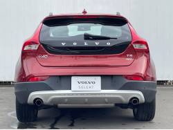 Ｖ４０ クロスカントリー Ｔ５ ＡＷＤの中古車画像