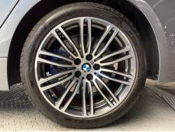 ５シリーズ ５４０ｉ Ｍスポーツの中古車画像