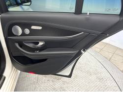 Ｅクラスステーションワゴン Ｅ２２０ｄ ステーションワゴン アバンギャルド ＡＭＧラインの中古車画像