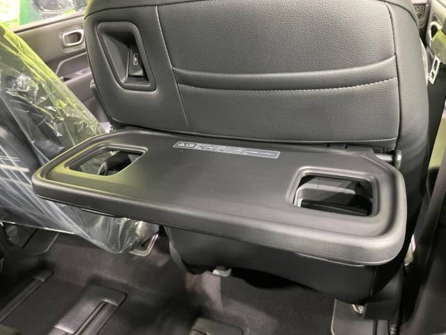 ホンダ ステップワゴン ｅ：ＨＥＶスパーダ 4Km 370.9万円(大分県)[111]の中古車詳細