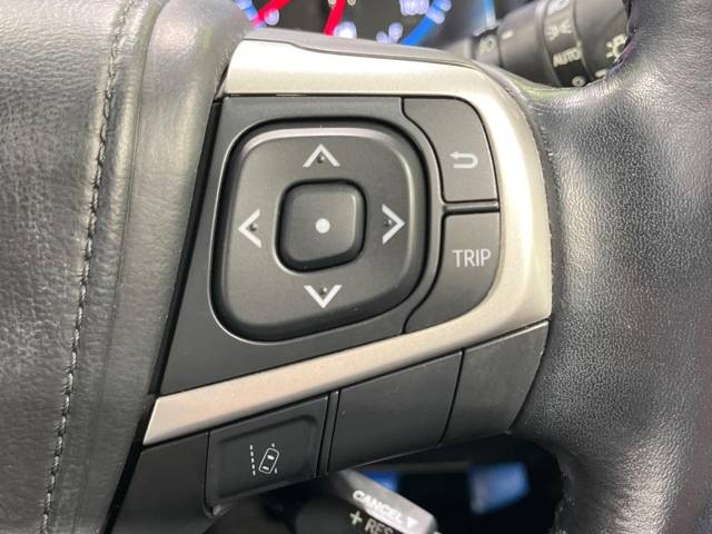 トヨタ ハリアー プレミアム 5.4万Km 199.5万円(長崎県)[260]の中古車詳細