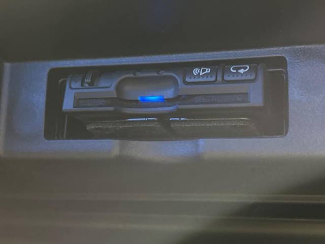 トヨタ ハリアー プレミアム 5.4万Km 199.5万円(長崎県)[260]の中古車詳細