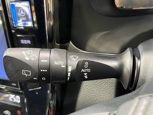 トヨタ ハリアー プレミアム 5.4万Km 199.5万円(長崎県)[260]の中古車詳細