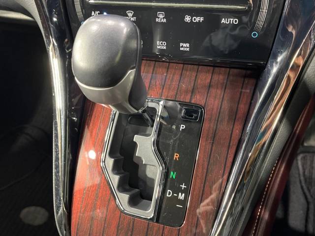 トヨタ ハリアー プレミアム 5.4万Km 199.5万円(長崎県)[260]の中古車詳細