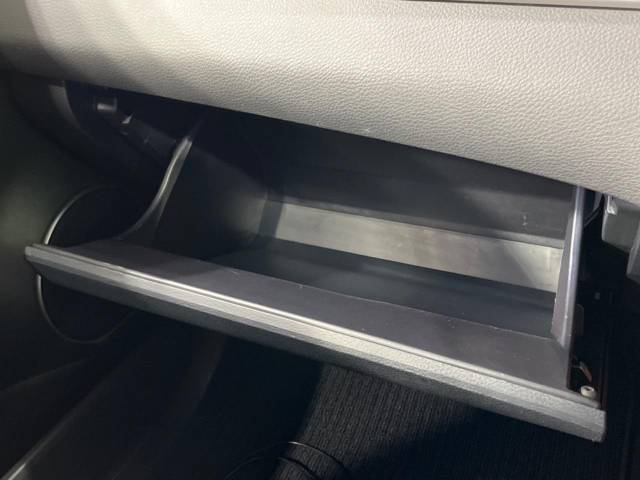 トヨタ ハリアー プレミアム 5.4万Km 199.5万円(長崎県)[260]の中古車詳細