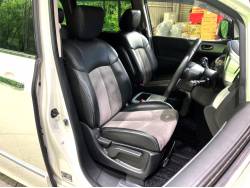 エルグランド ライダー 黒クロスシートの中古車画像