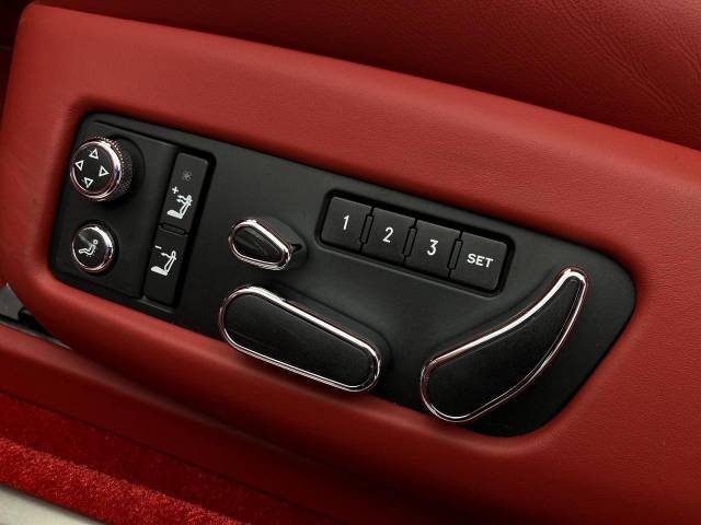 ベントレー コンチネンタル ＧＴ Ｖ８ Ｓコンバーチブル 1.9万Km 1,217.1万円(千葉県)[853]の中古車詳細