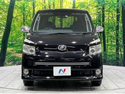 フォクシー ヴォクシー【特別・限定】ZS 煌（トヨタ）[CVT（無段変速車